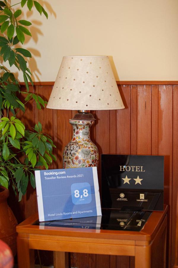 Hotel Loula Rooms And Apartments Kaména Vúrla Kültér fotó